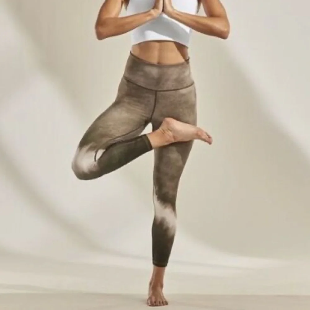 Athleta Elation 7/8 Leggings Watercolor Stripe - Picture 7 of 7